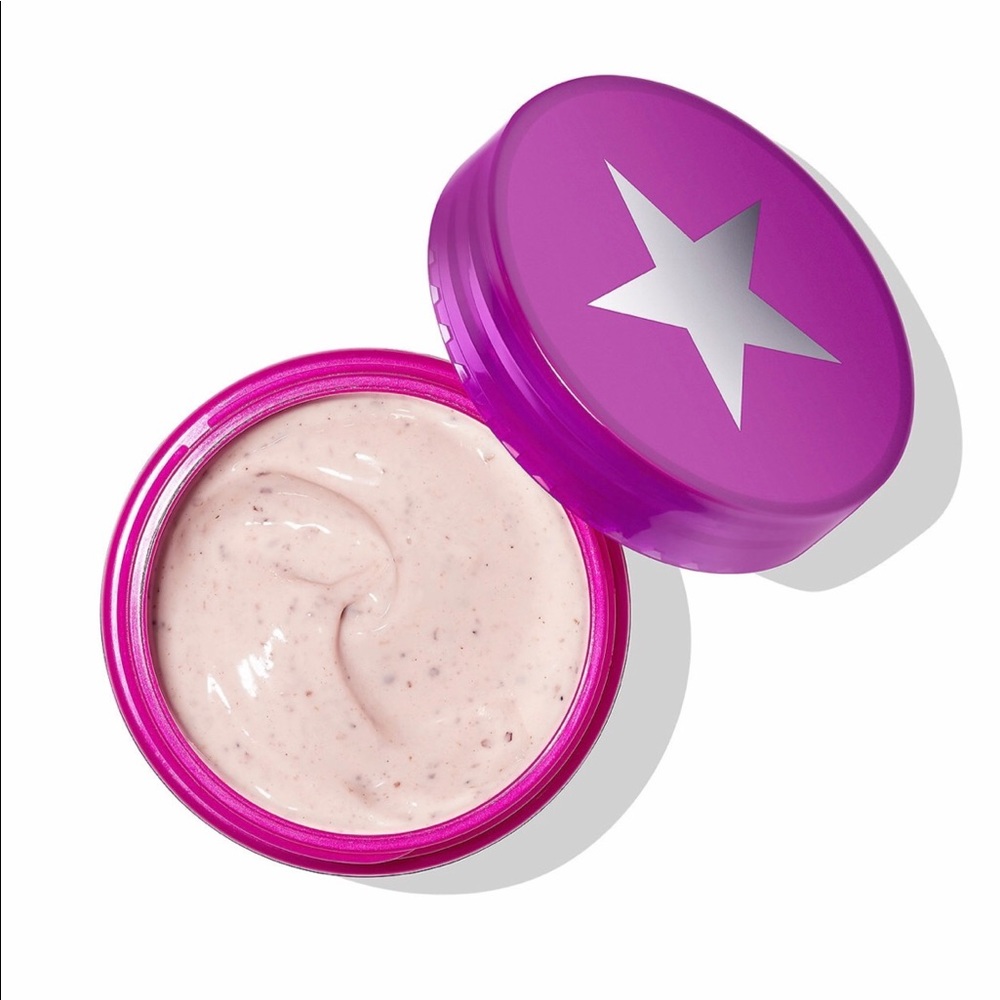 Glam Glow